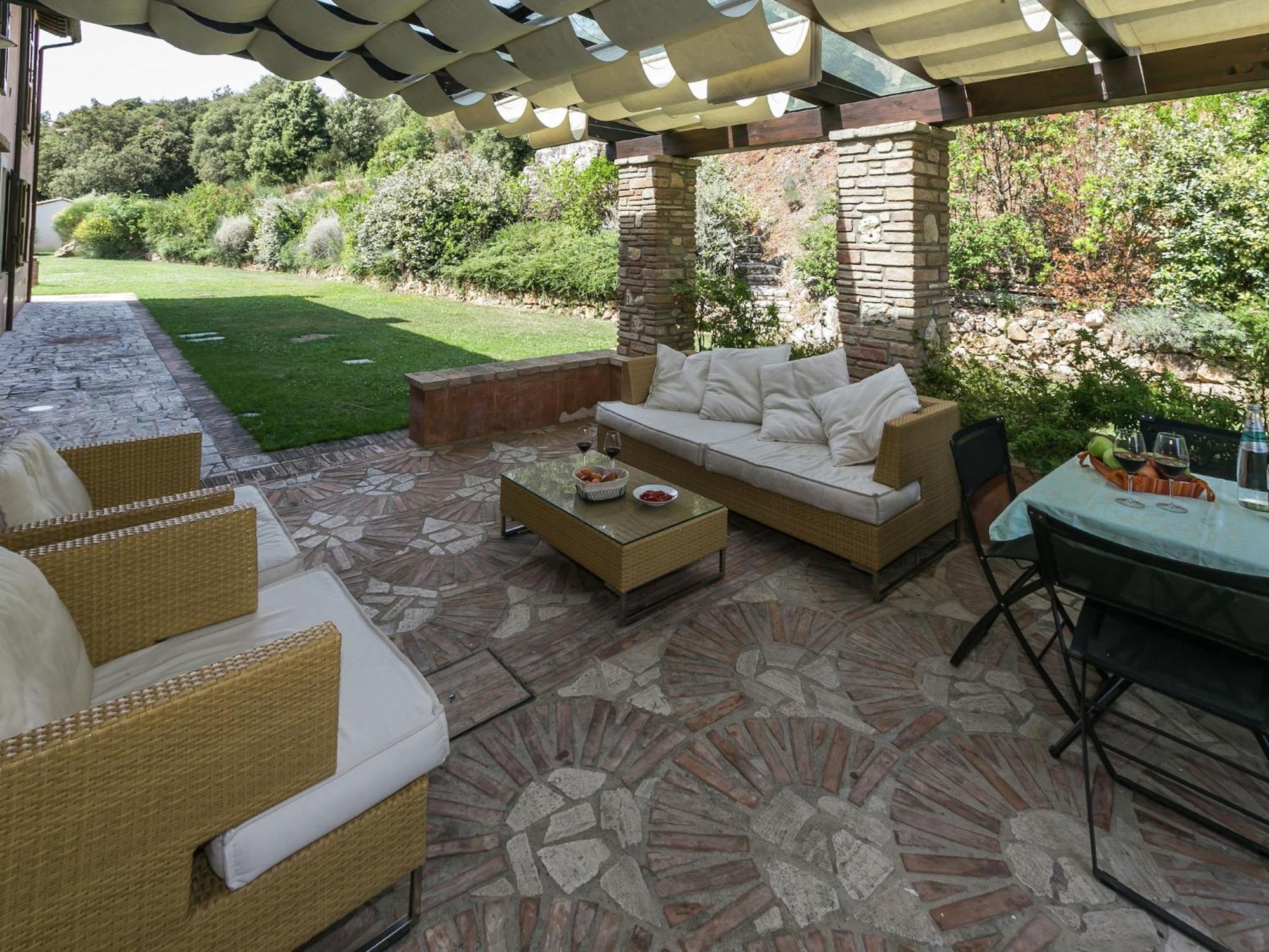Elegant Apartment Only 1 Hour From Rome Narni Luaran gambar