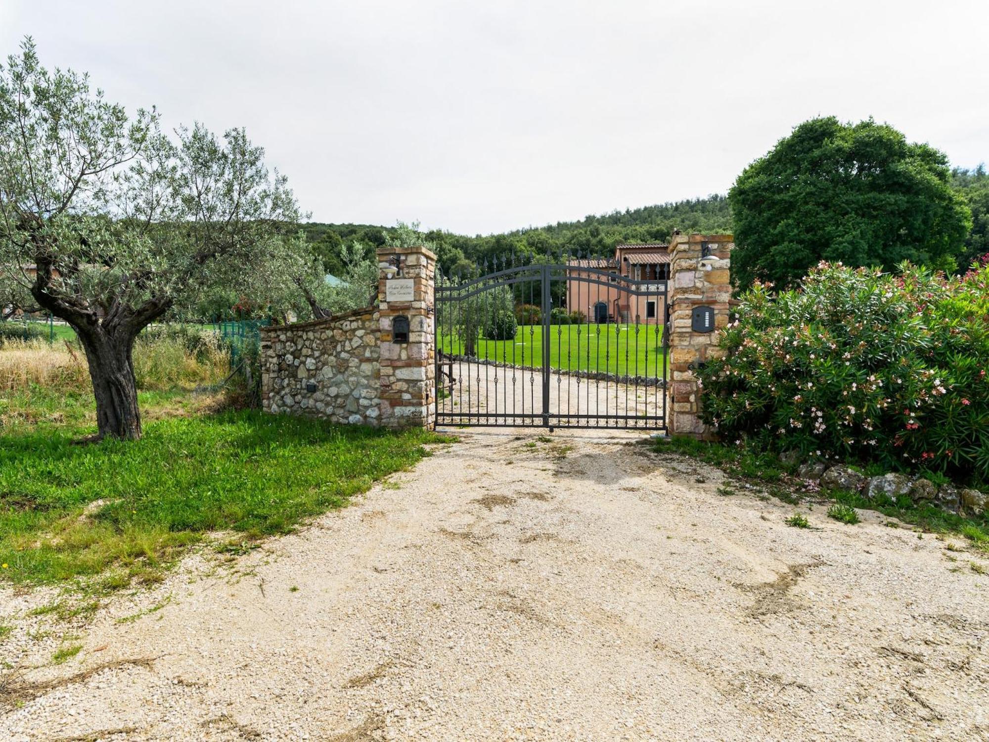 Elegant Apartment Only 1 Hour From Rome Narni Luaran gambar